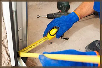 SOS Garage Doors Webster, TX 281-346-4192 - maintenance-cont-gr-02m